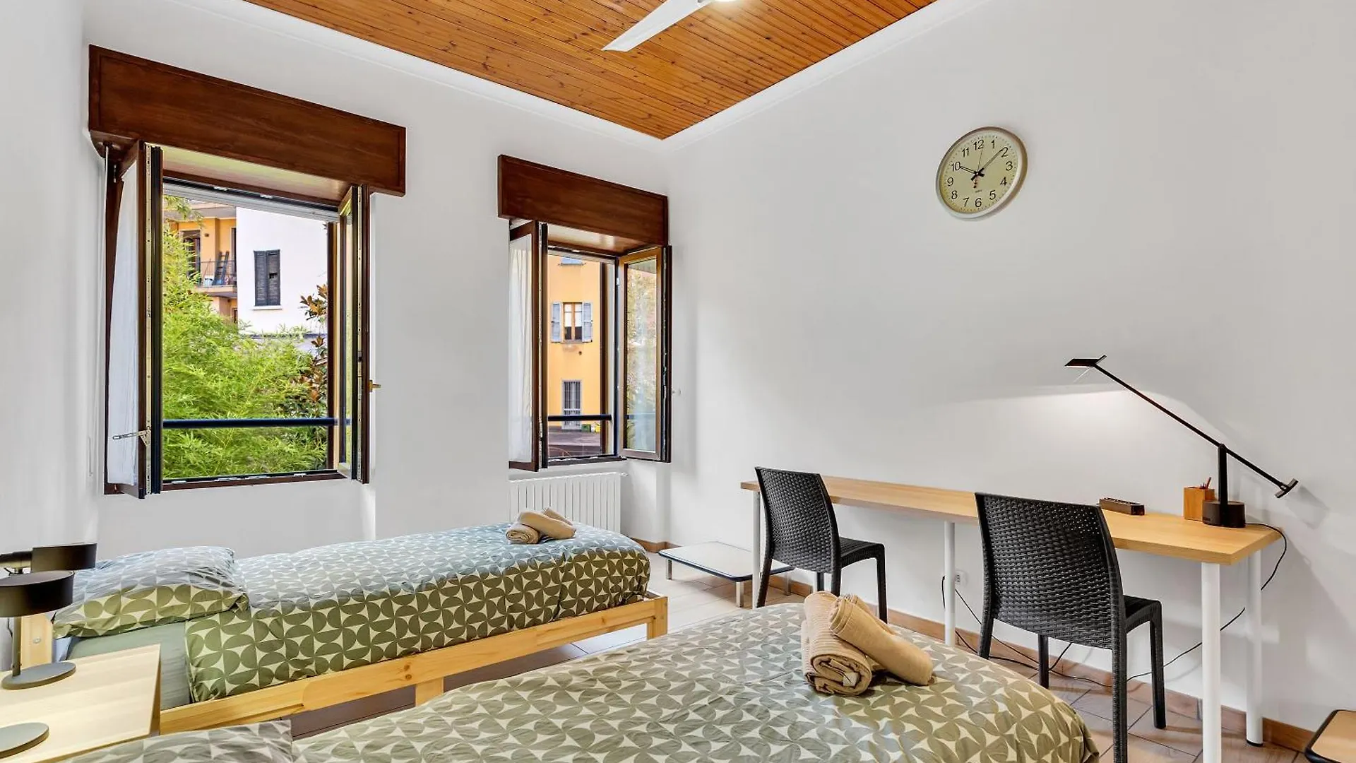 Charming & Bright In The Heart Of Milan - Balcony Apartment 0*,
